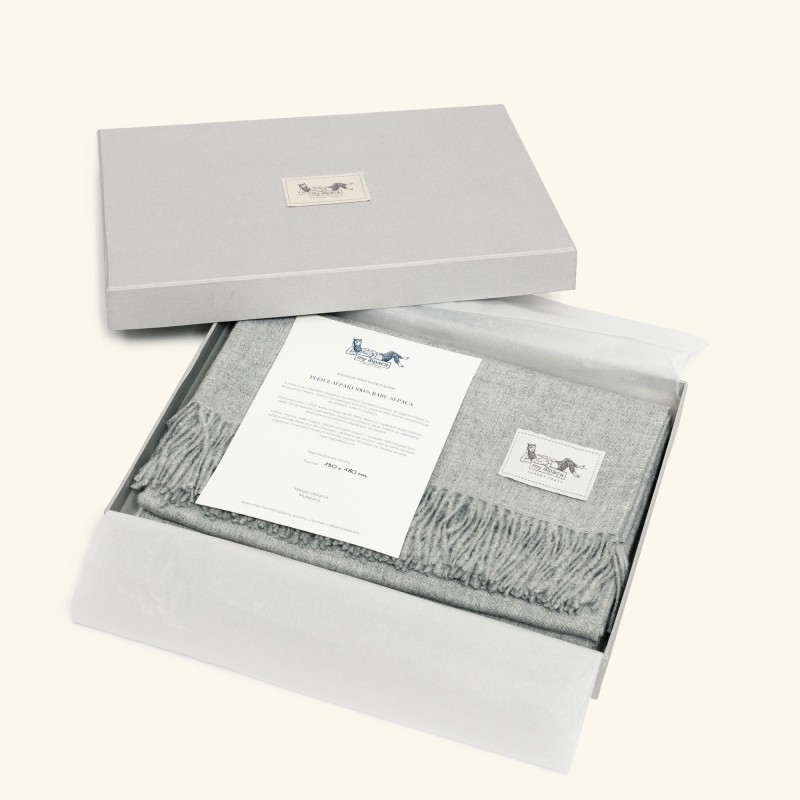 7. Classic Throw 100% Baby Alpaca | BEIGE