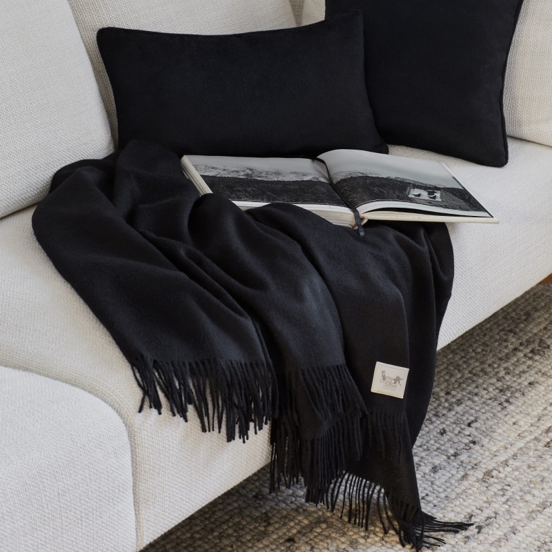 Classic Throw 100% Baby Alpaca - Black