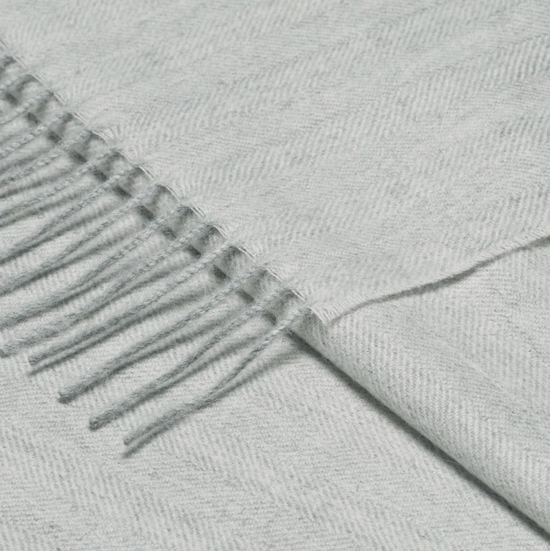 2. Fishbone Throw 100% Baby Alpaca | WHITE SILVER