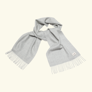 Classic baby alpaca scarf silver