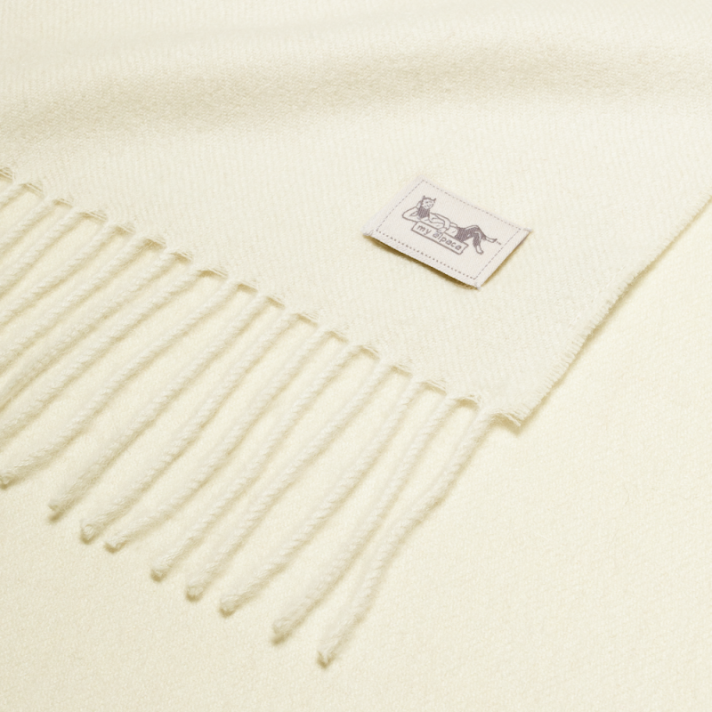 Classic baby alpaca scarf ivory