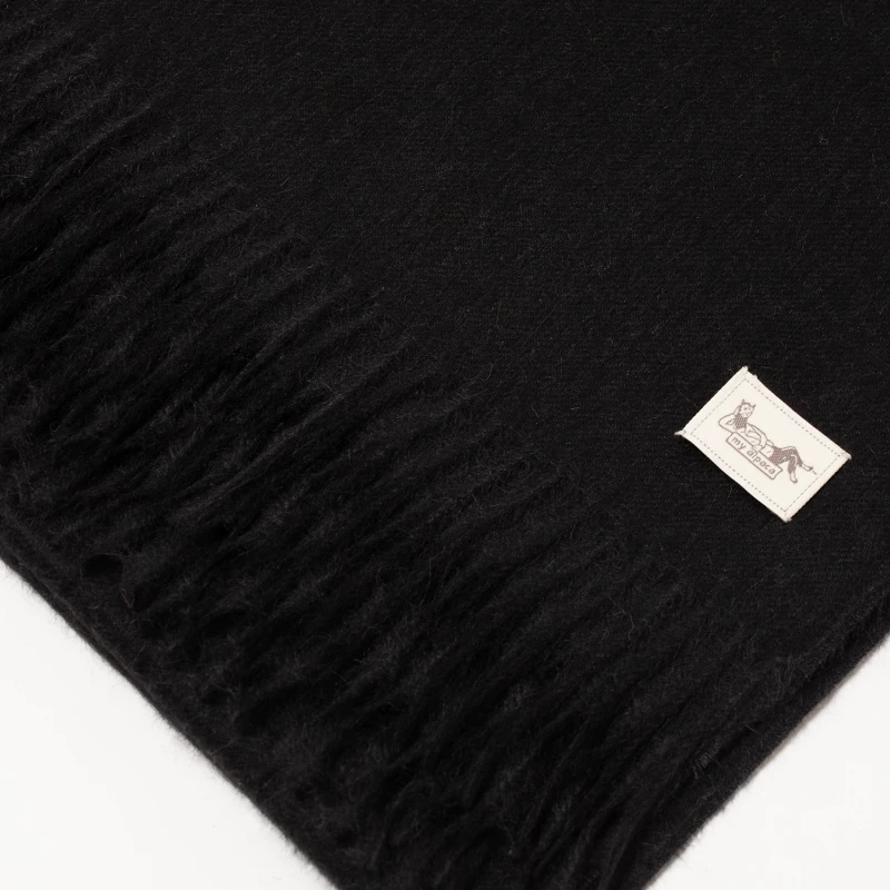 Suri baby alpaca shawl black