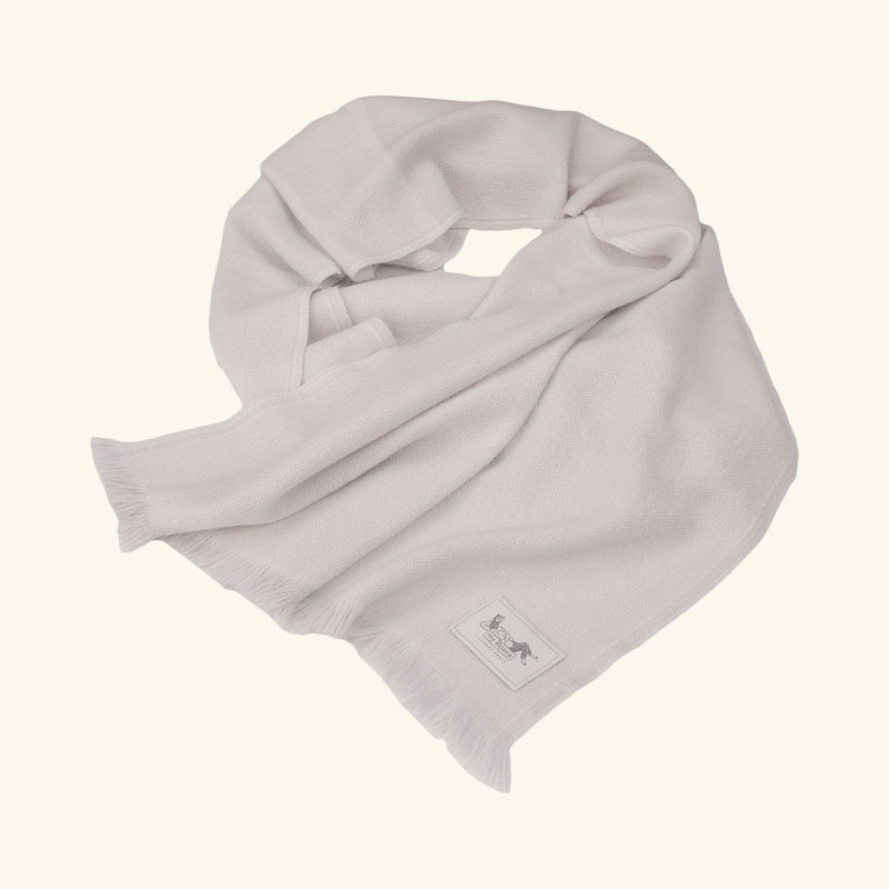 Hand-woven alpaca, cashmere & merino wool shawl | CRÈME DE LA CRÈME